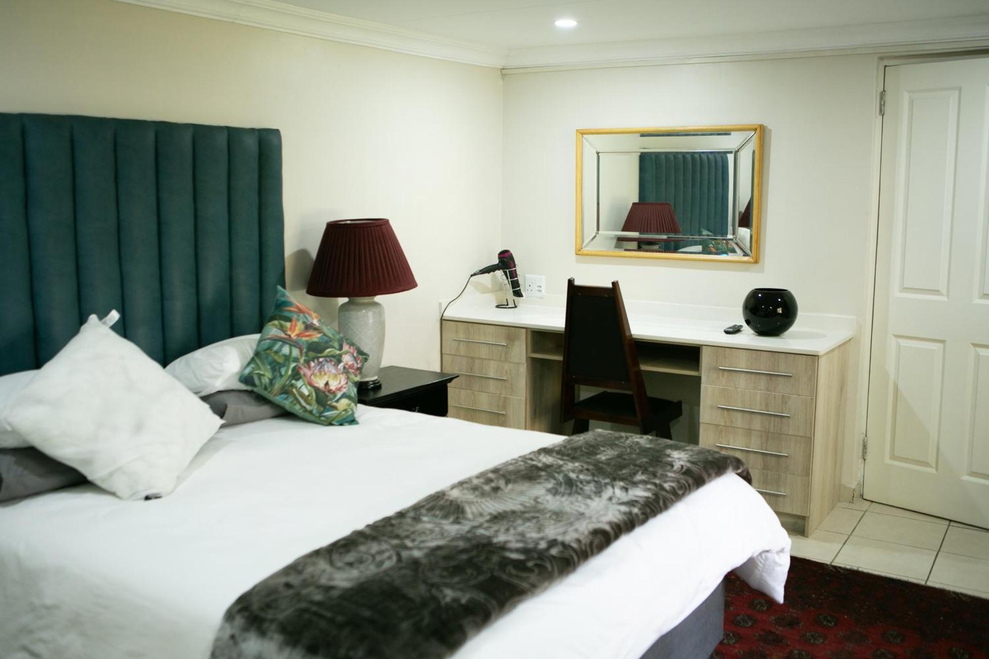 Hotel Fair Glen à Kyalami Extérieur photo
